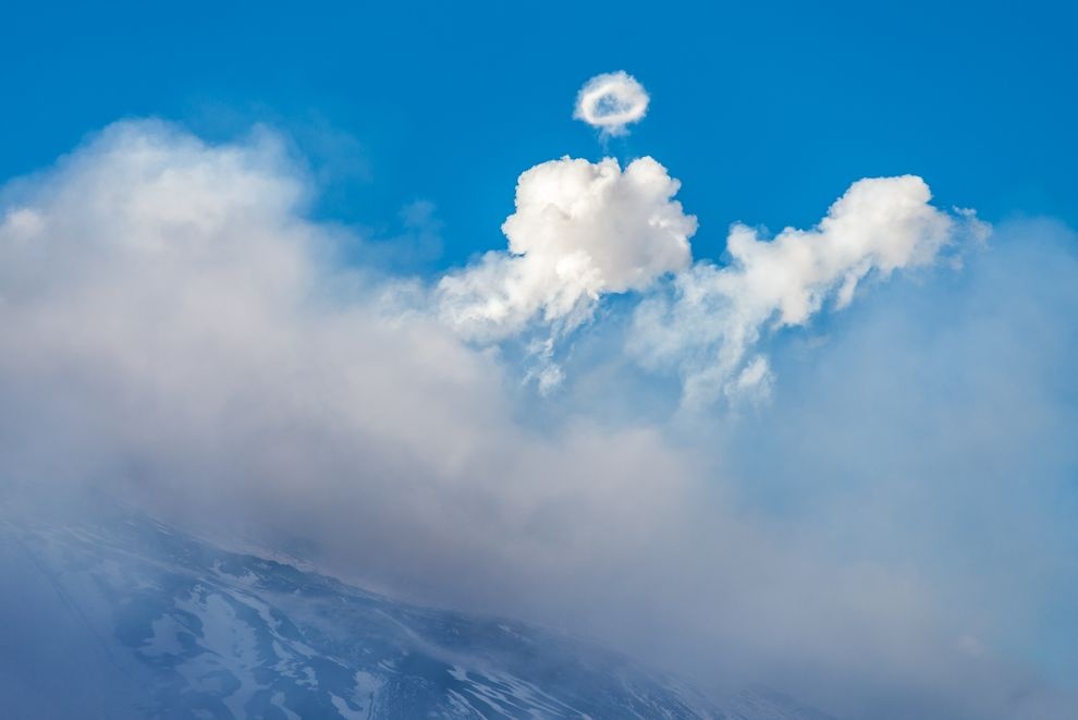 تصاویر بی‌نظیر از دودهای حلقوی آتشفشان اتنا